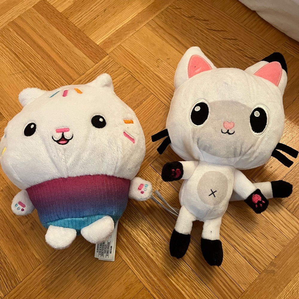Gabby’s Dollhouse plush cats